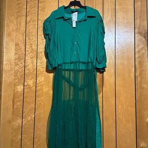 Chic Teal Blouse with Ruched Sleeves